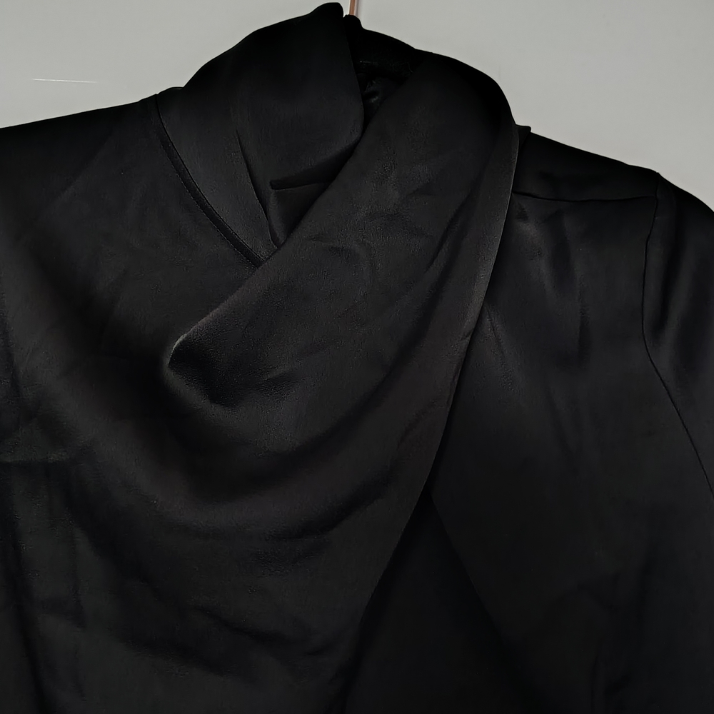 H&M Black Long Sleeve Top